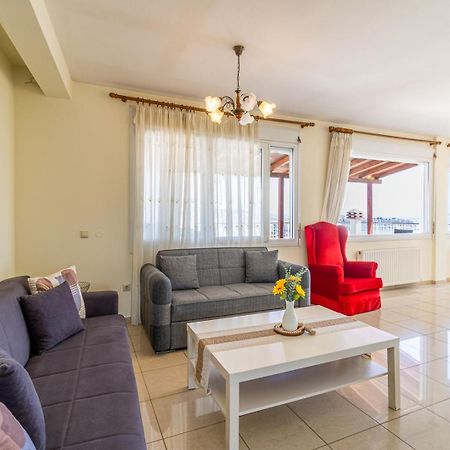 Finas Penthouse,Private Terrace,Great View,Mins From Sea Lägenhet Kavala Exteriör bild