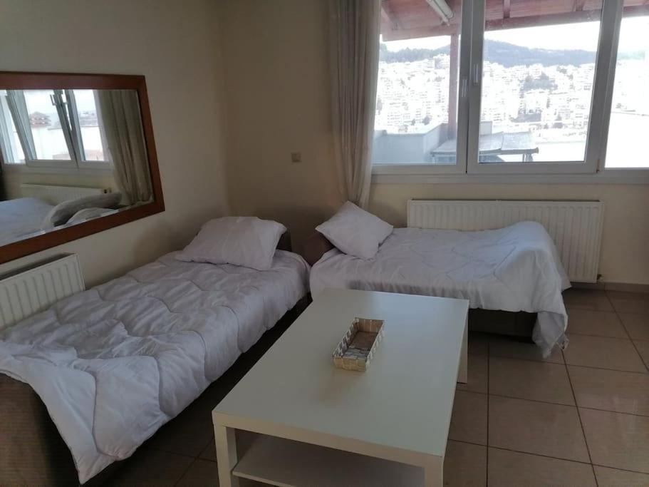 Finas Penthouse,Private Terrace,Great View,Mins From Sea Lägenhet Kavala Exteriör bild
