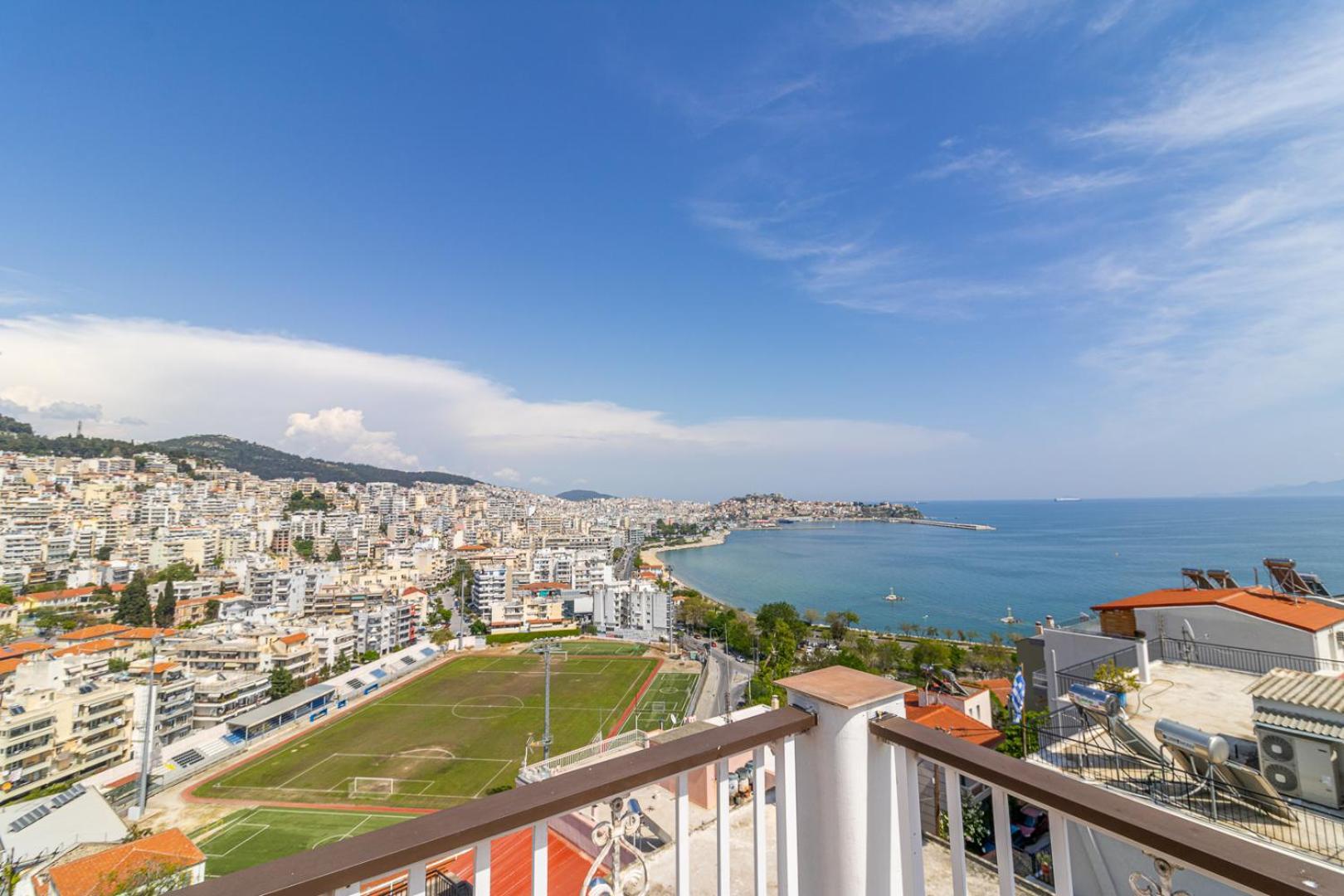 Finas Penthouse,Private Terrace,Great View,Mins From Sea Lägenhet Kavala Exteriör bild